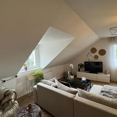 Apartamento Spacious Duplex In The Heart Of