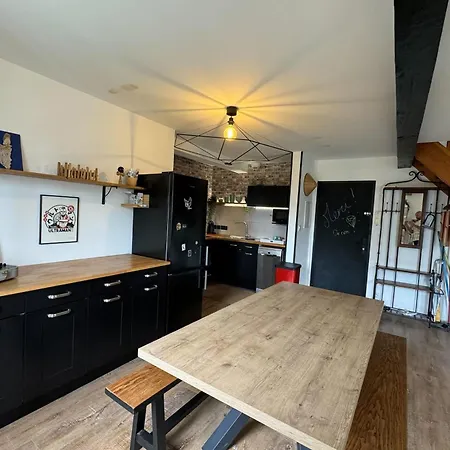 Spacious Duplex In The Heart Of Apartamento