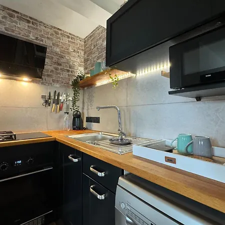 Spacious Duplex In The Heart Of * Caen