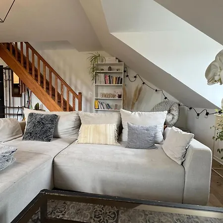 Spacious Duplex In The Heart Of Apartamento Caen