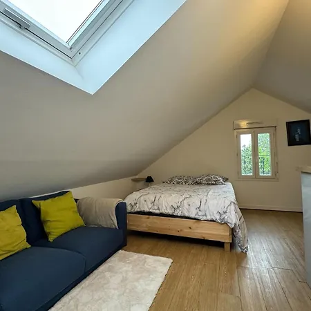 Spacious Duplex In The Heart Of Caen